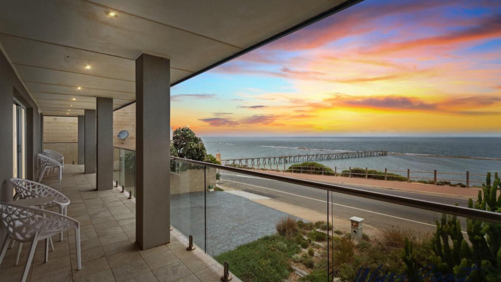 35 Degrees South By Wine Coast Holiday Rentals - Escape To The Fabulous 35 Degrees South By Wine Coast Holiday Rentals. Port Noarlunga Exterior foto